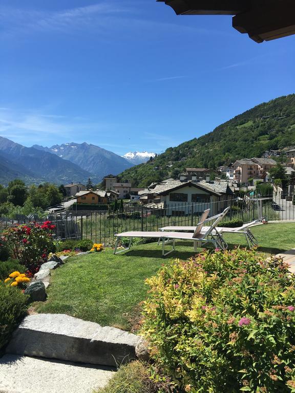 Appartamento Fleur Des Neiges Aosta Luaran gambar
