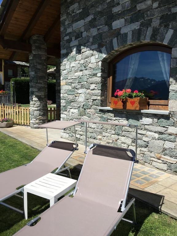 Appartamento Fleur Des Neiges Aosta Luaran gambar