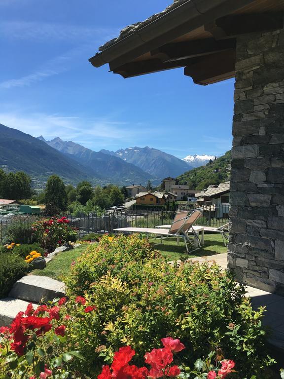 Appartamento Fleur Des Neiges Aosta Luaran gambar